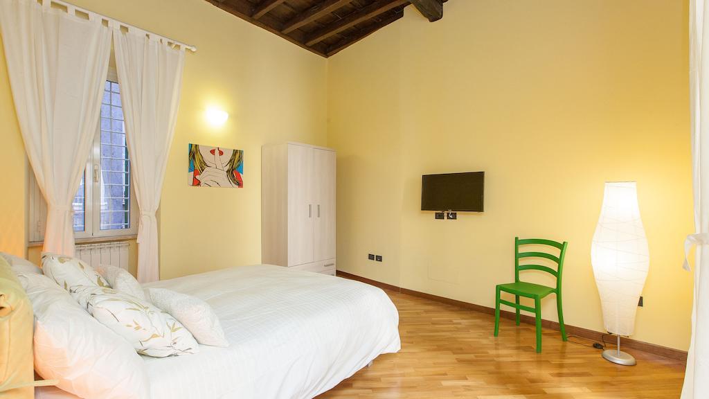 Crociferi 2 Apartment Rom